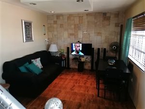 3 Bed House in Woodlands