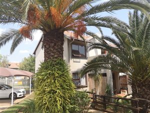2 Bedroom Apartment in Verwoerdpark