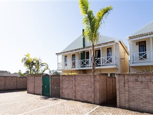 2 Bed Duplex in Springfield