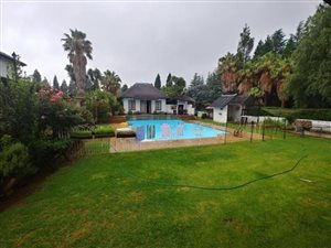 6 Bed House in Rispark