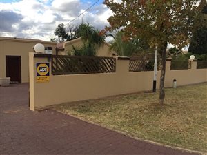 3 Bedroom House in Kwaggasrand