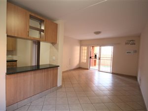 3 Bed Apartment in Silver Lakes