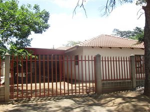 4 Bed House in Vanderbijlpark Central