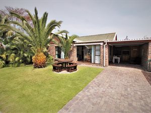 1 Bed Townhouse in Keurbooms River