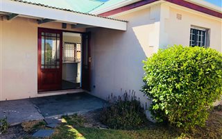 3 Bedroom House in Milkwood Park