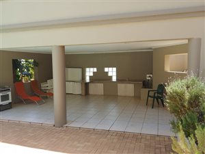 2 Bed House in Northcliff