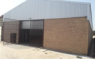 1000 m² Industrial space in Masons Mill
