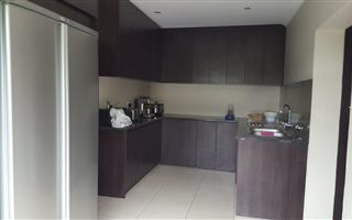 7 Bedroom House in Van Riebeeckstrand