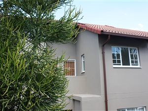 2 Bed Apartment in Newlands