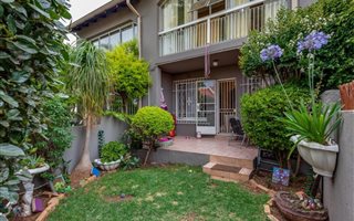 2 Bedroom Townhouse in Fairland