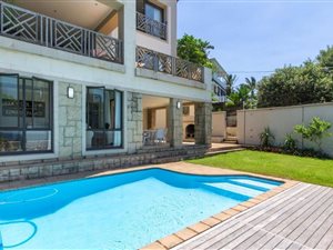 4 Bed House in Willard Beach