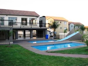 1 Bed Apartment in Paramount Estate