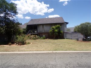 3 Bed House in Albemarle