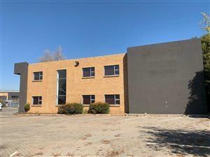 1890 m² Industrial space in Jet Park