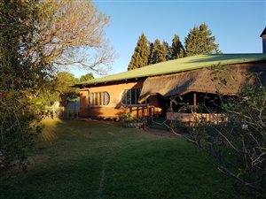 3 Bed House in Roosheuwel