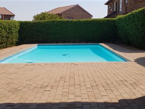 2 Bedroom Townhouse in Liefde en Vrede