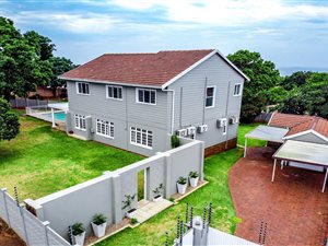 6 Bed House in Durban North