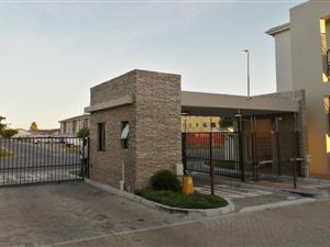 1 Bed Apartment in Grassy Park