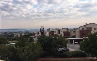 2 Bedroom Penthouse in Jackal Creek (Northriding)