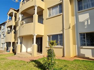 2 Bed Apartment in Paramount Estate