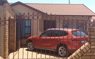 3 Bedroom House in Temba