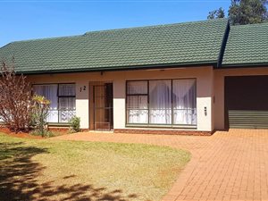 3 Bed House in Kanonkop