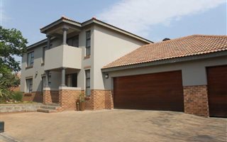 5 Bedroom House in Amberfield