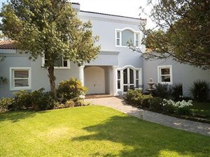 3 Bed House in Dainfern Golf Estate