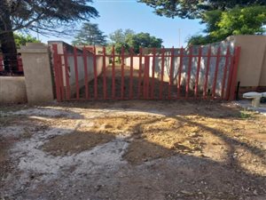 732 m² Land available in Klerksdorp