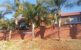 1 Bedroom Apartment in Hennopspark