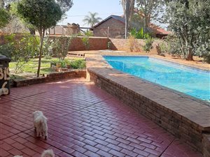 4 Bed House in Chantelle
