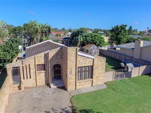 3 Bed House in Overbaakens