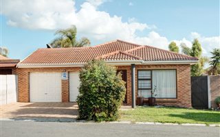 3 Bedroom Townhouse in Sonstraal Heights