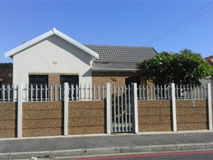 3 Bed House in Crawford