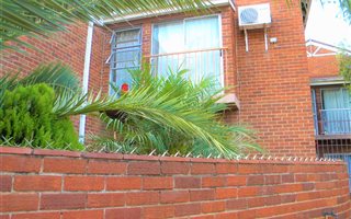 2 Bedroom Townhouse in Westdene