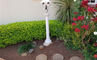 4 Bedroom House in Lynnwood Glen