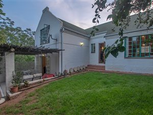 3 Bed Cluster in Paulshof
