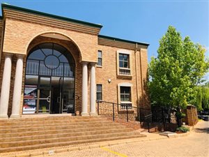 85 m² Office Space in Highveld