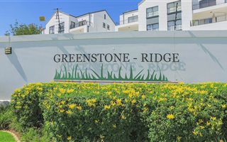 2 Bedroom Apartment in Greenstone Hill