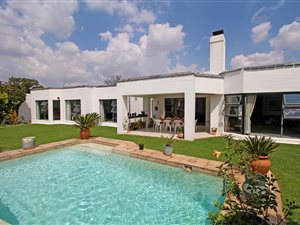 4 Bed House in Fairmount