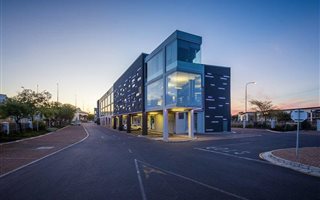 131 m² Commercial space in Brooklyn