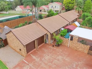 2 Bed Townhouse in Eldoraigne