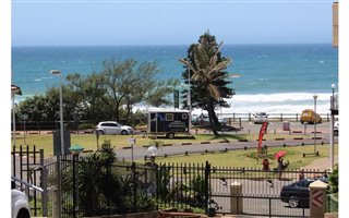 2 Bedroom Apartment in Umdloti Beach