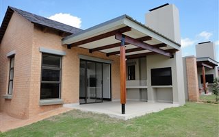 1 Bedroom House in Retire at Midstream