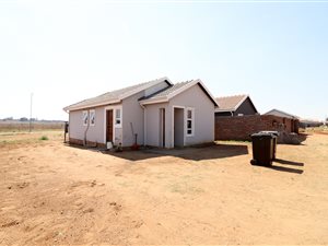 3 Bed House in Leondale