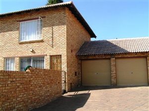2 Bed Townhouse in The Reeds