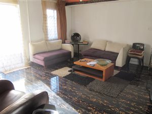 3 Bed House in Bosmont