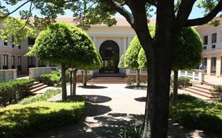 588.679992675781 m² Office Space in Sandton CBD