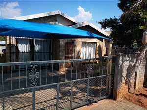 3 Bed Townhouse in Geelhoutpark