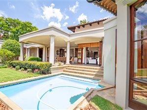 4 Bed House in Dainfern Ridge